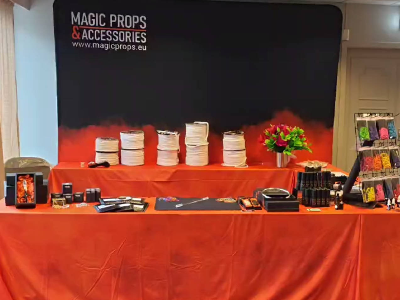 image from 21/10 Dealershow med Kennith fra Magic Props & Accessories